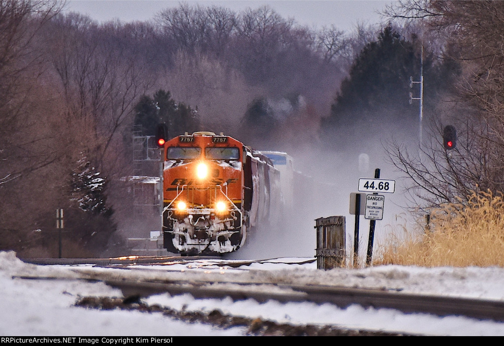 BNSF 7767